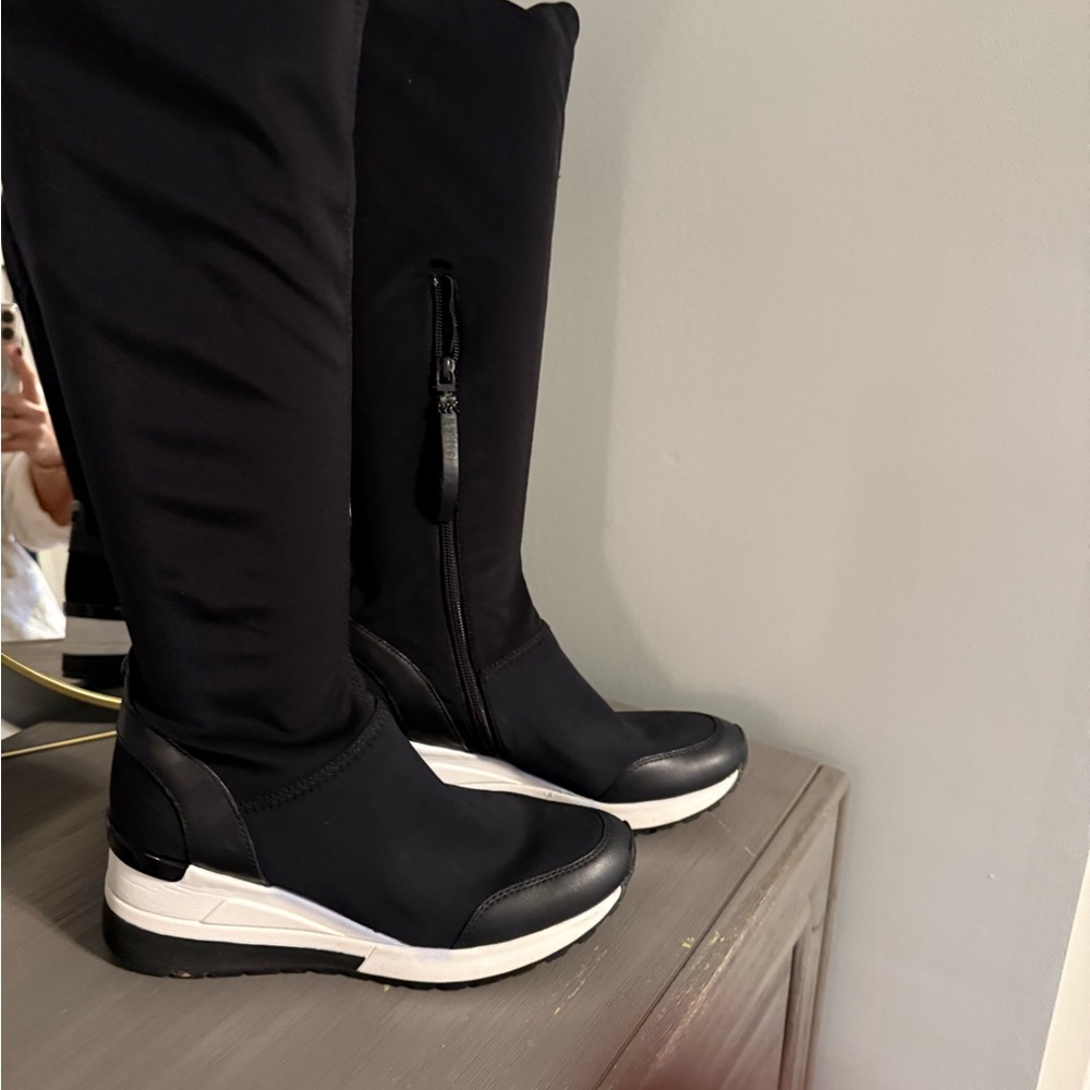 Michael Kors Black Knee-High scuba boots